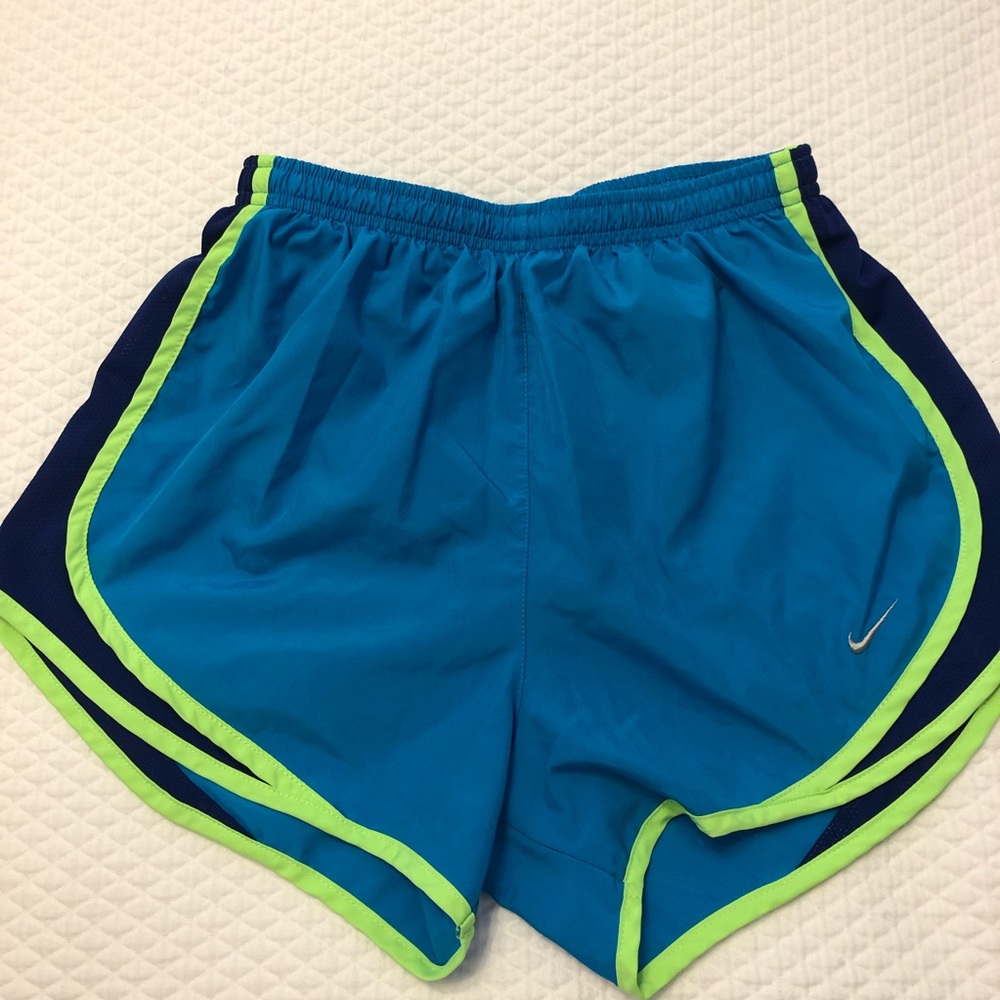 Nike Dri Fit Running Shorts Small - Picture 2 of 5